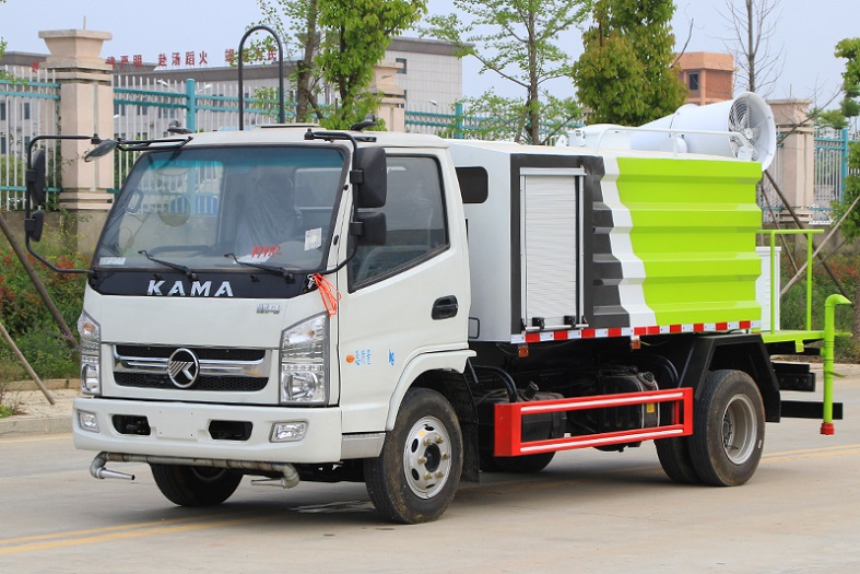 國六凱馬藍(lán)牌5噸多功能抑塵車